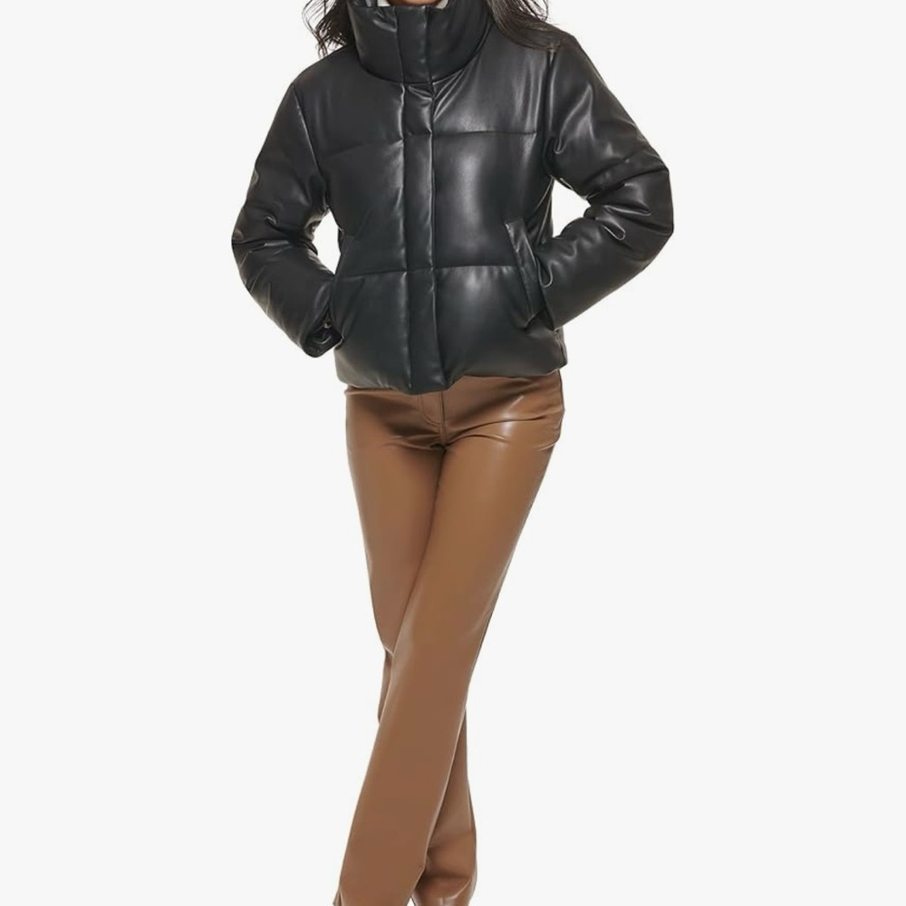 Vegan Leather Quilted Puffer Jacket. Women. Medium.